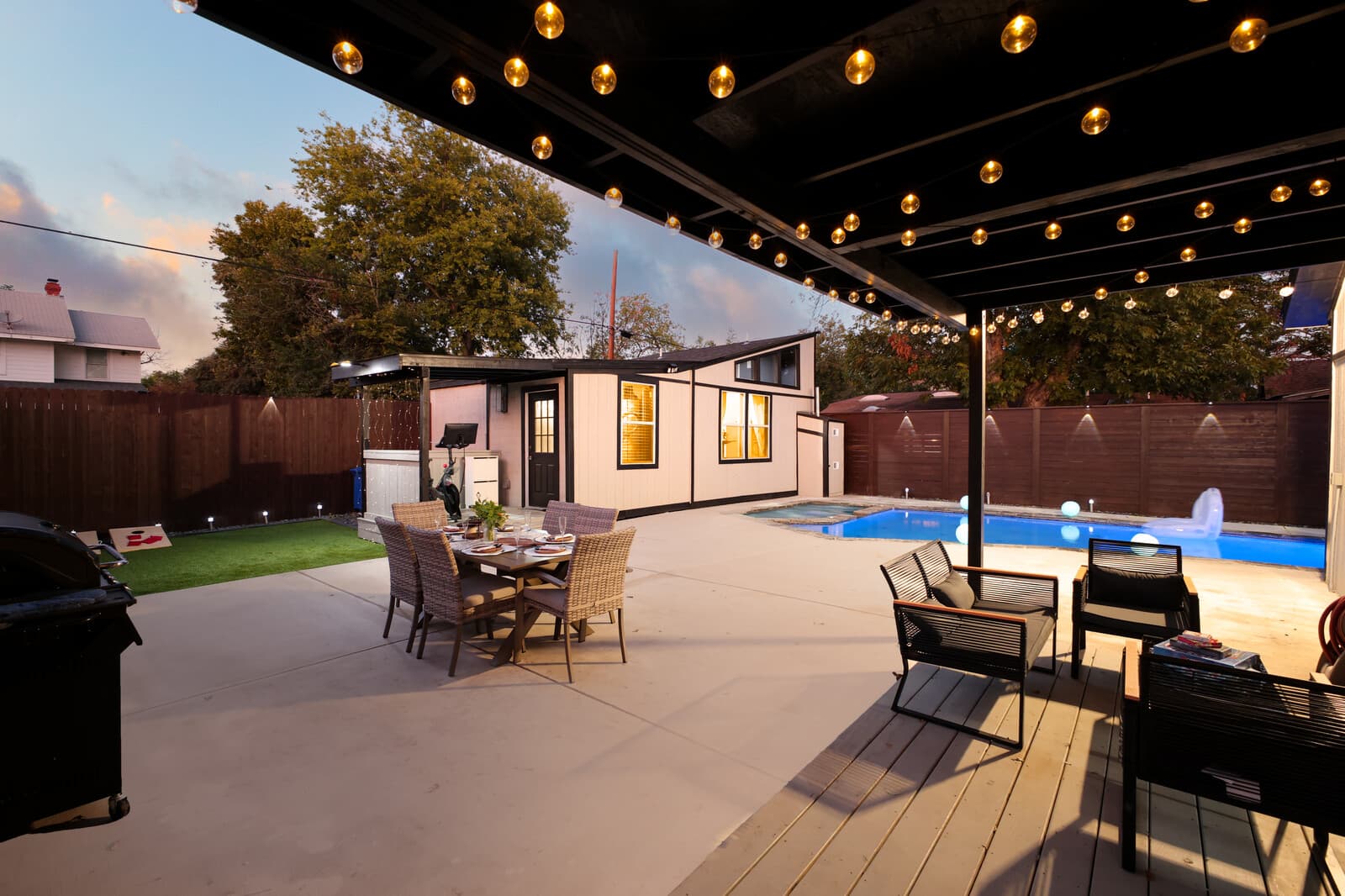 ADU mother-in-law suite exterior in San Antonio by Luxterra Builders